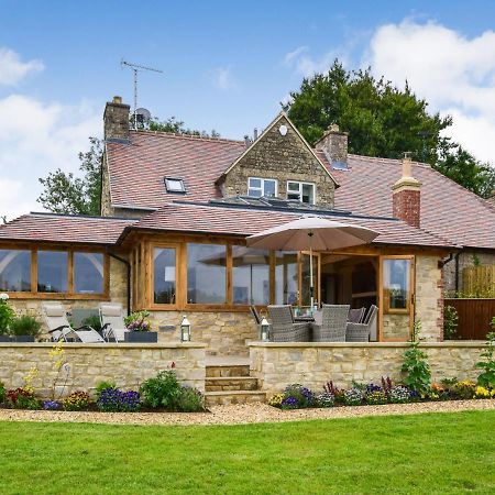 Hyde Tyning Cottage Minchinhampton المظهر الخارجي الصورة