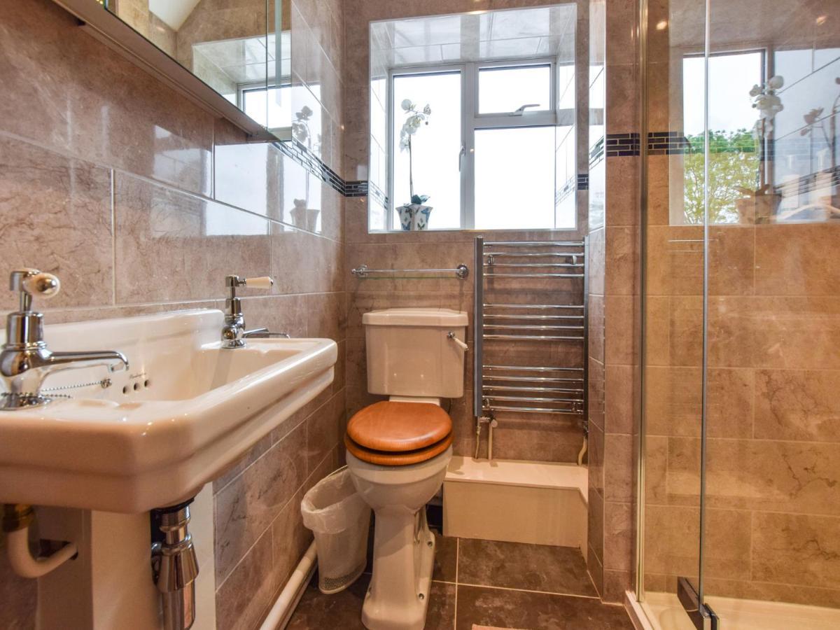 Hyde Tyning Cottage Minchinhampton المظهر الخارجي الصورة